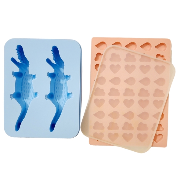 Alligator Crocodile With Lid and Heart Cloud Teardrop Silicone Mold - Picture 3 of 3